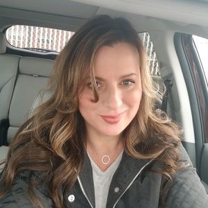 Meet your Posher, Paula